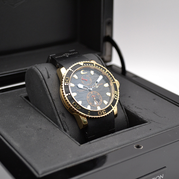 Maxi Marine Diver Black Surf LE 500 