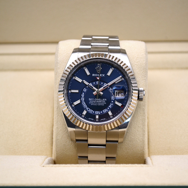  Sky-Dweller Blue Dial 42 mm