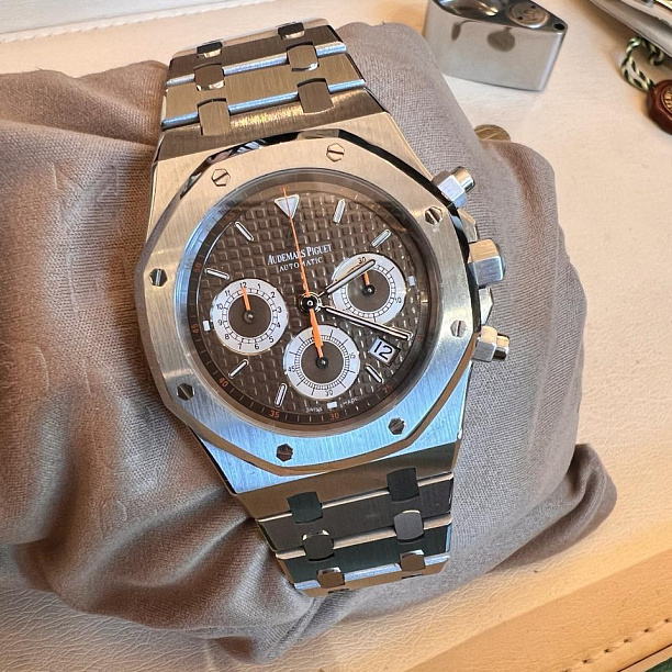  Royal Oak Chronograph Brown Dial 39 mm