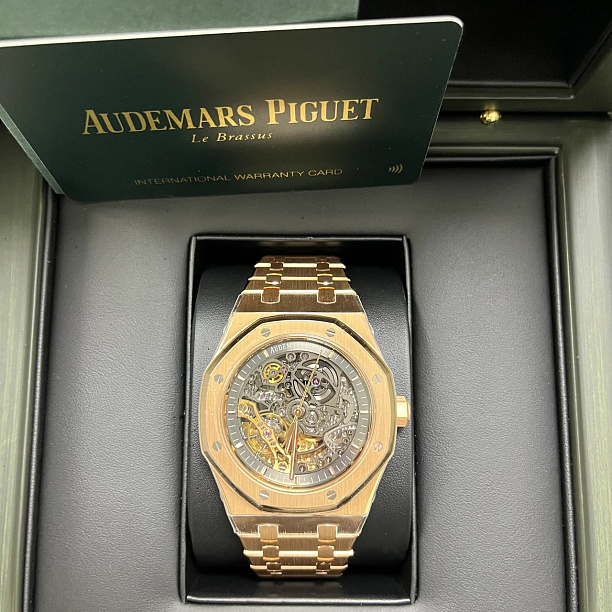 Royal Oak Jumbo "Jumbo" Openworked Anniversary 39 mm