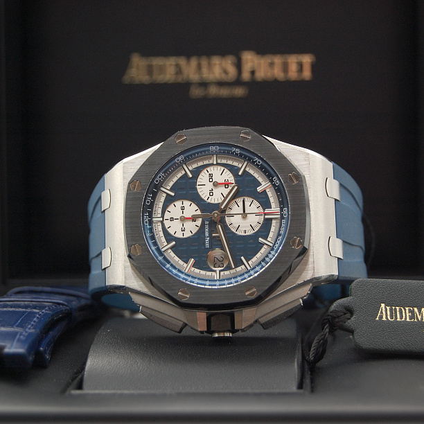  Royal Oak Offshore Chronograph Platinum Blue 44 mm