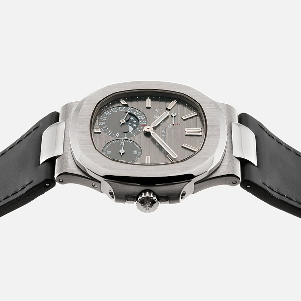 Nautilus Moonphase 40 mm